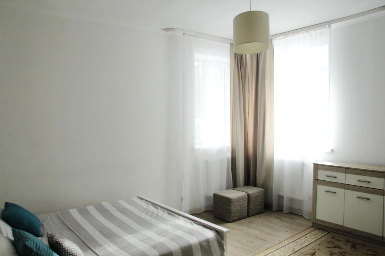 Flat In Cottage Close To The Centre Parking, Wifi, Bbq Lviv Exterior foto